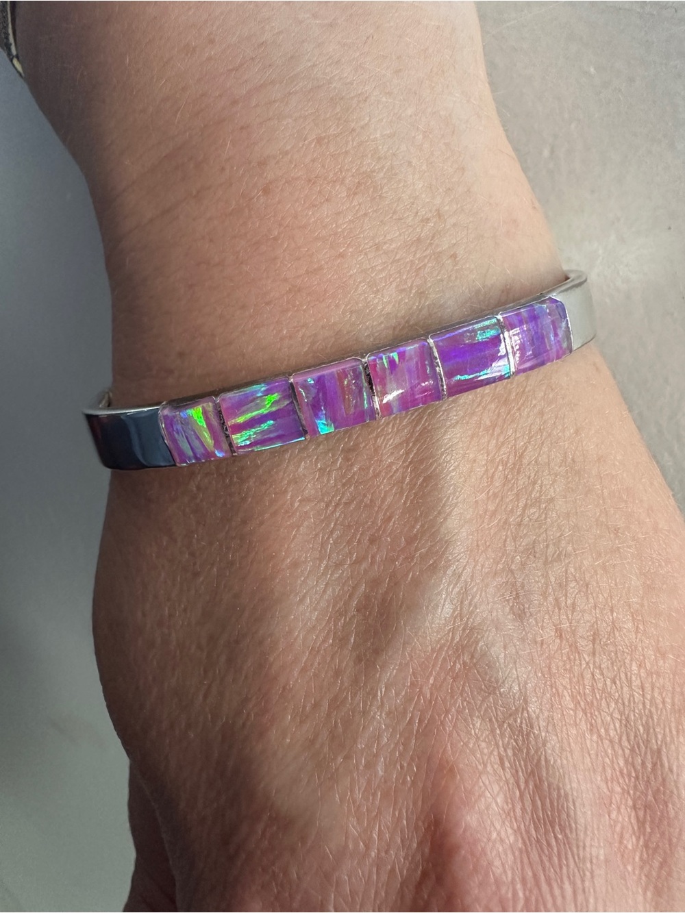 Vintage MEXICO Sterling Silver Cuff Bracelet with Iridescent Purple Opal Inlays